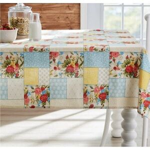 The Pioneer Woman Sweet Rose Tablecloth, Multicolor, 60"W x 102"L